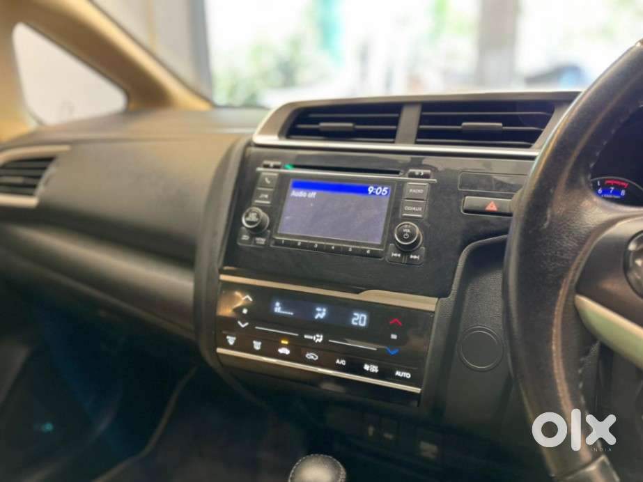 Honda Jazz V Cvt, 2018, Petrol