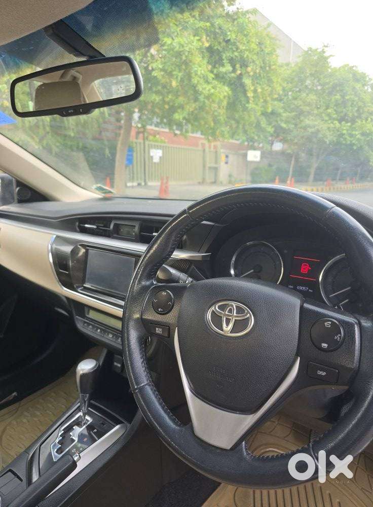 Toyota Corolla Altis G At, 2014, Petrol