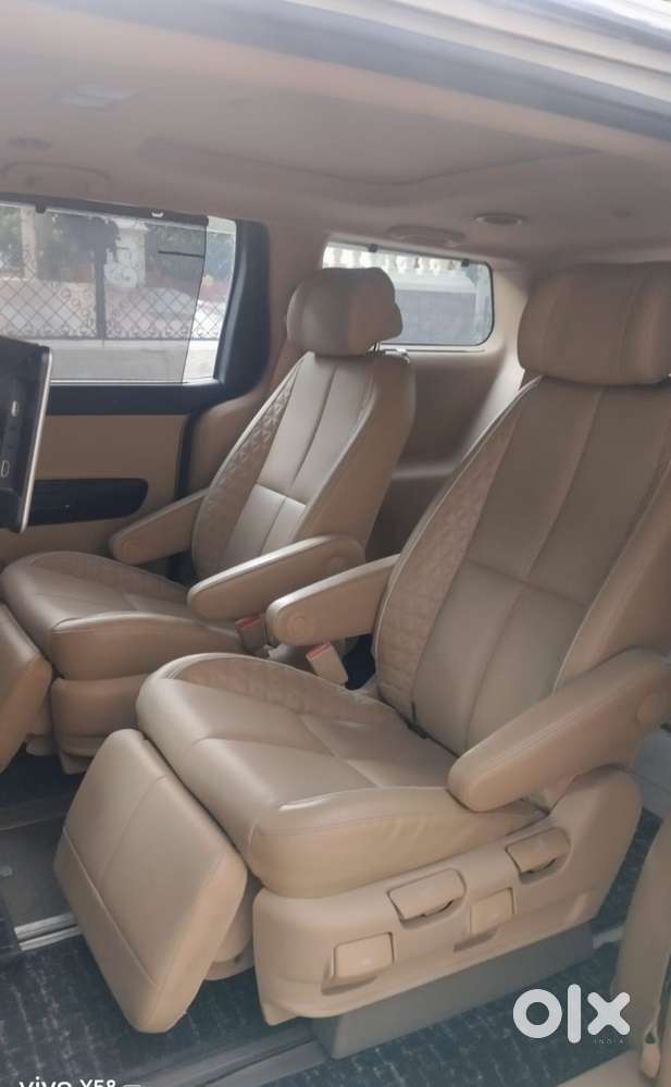 Kia Carnival Limousine Plus 7 Str, 2022, Diesel