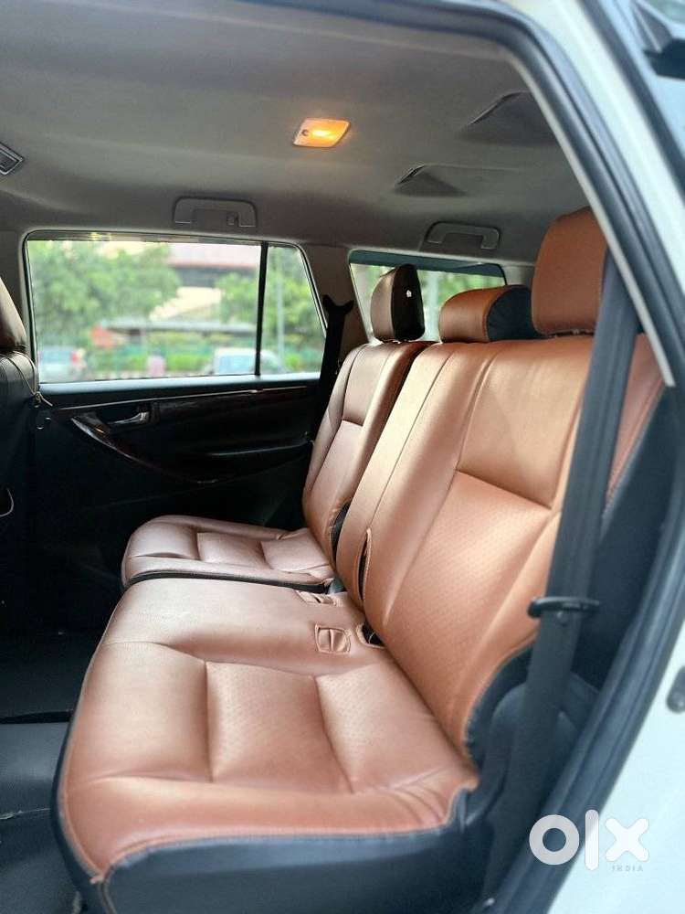 Toyota Innova Crysta 2.8 Gx At, 2017, Diesel