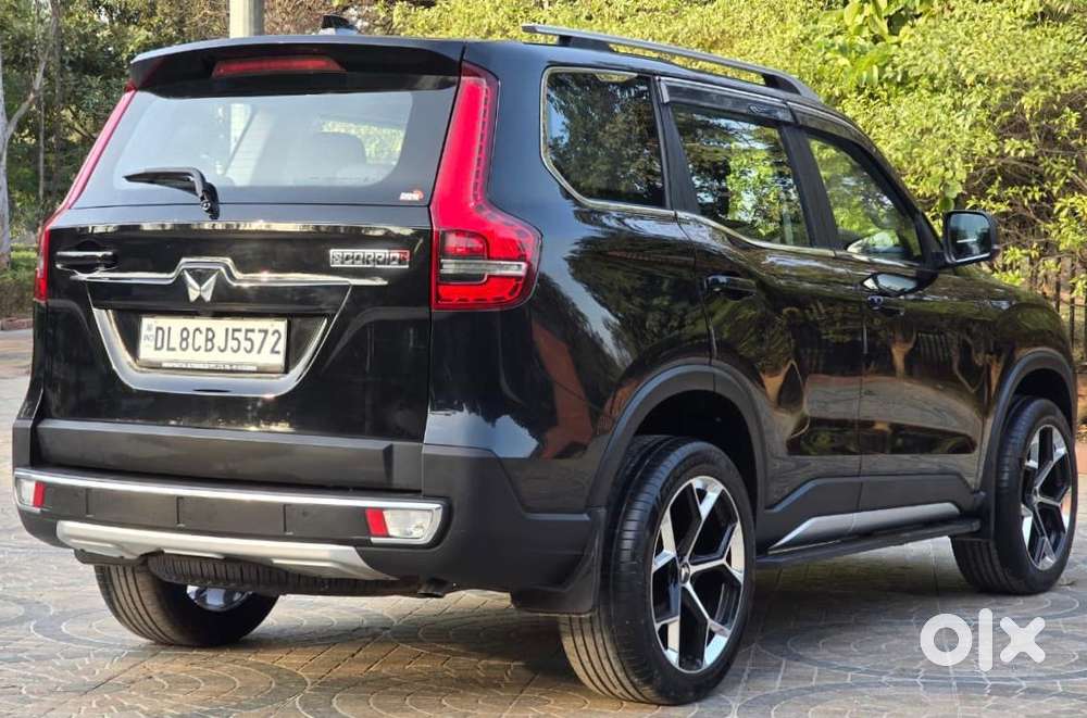 Mahindra Scorpio N Z8 Petrol At 7 Str, 2025, Petrol