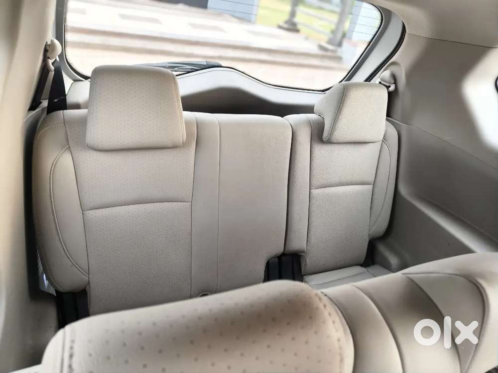 Mahindra Marazzo Diesel 2019