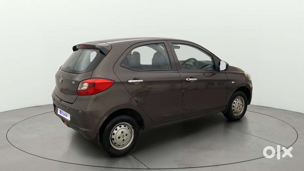 Tata Tiago Xe, 2018, Petrol