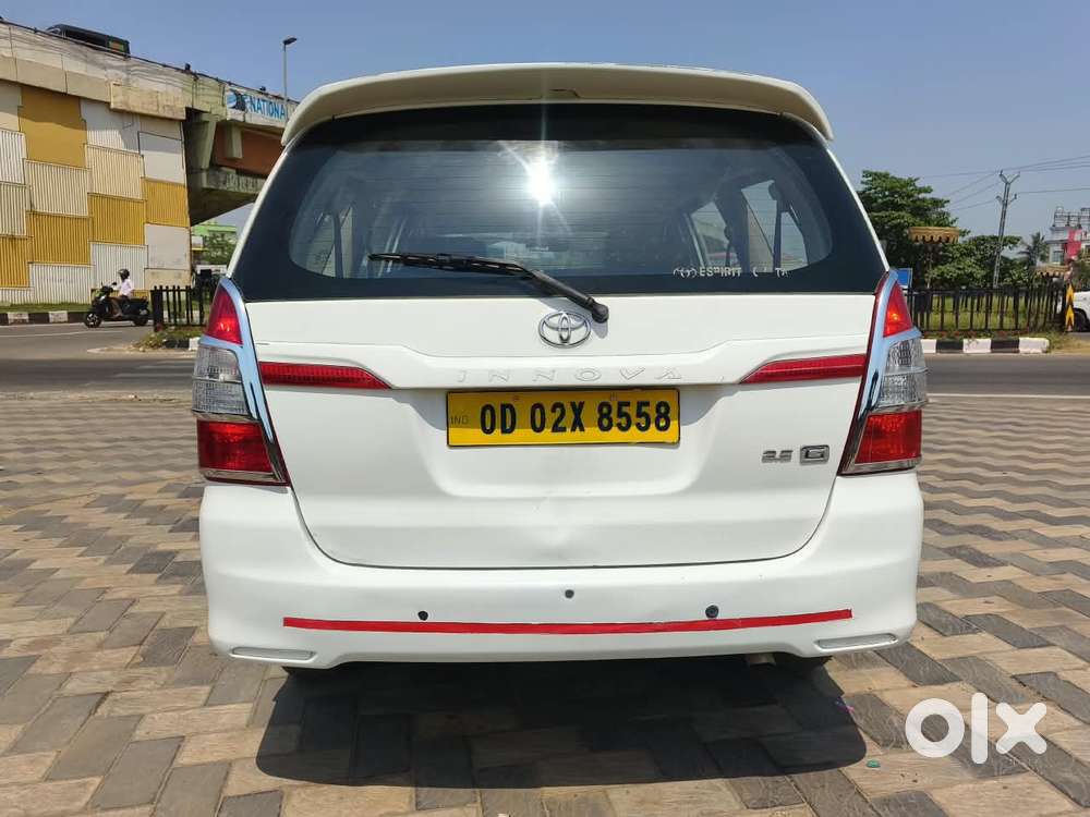 Toyota Innova 2.5 G (diesel) 8 Seater, 2015, Diesel