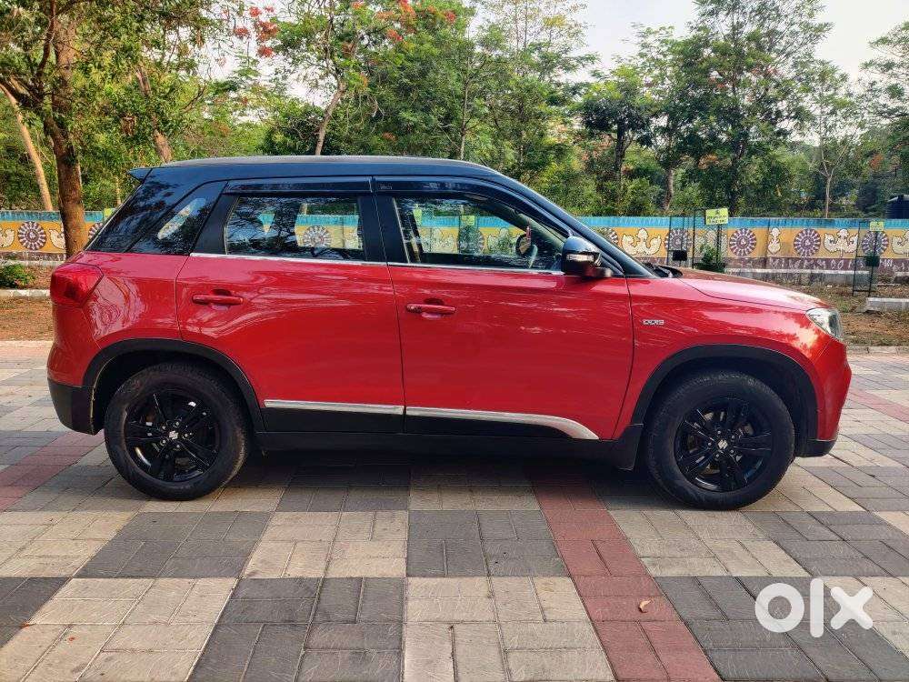 Maruti Suzuki Brezza Zdi+ Dual Tone, 2018, Diesel