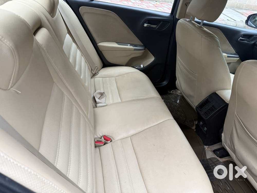Honda City I Vtec V, 2015, Petrol