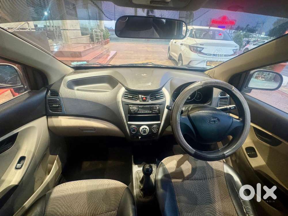 Hyundai Eon Magna Optional, 2015, Petrol