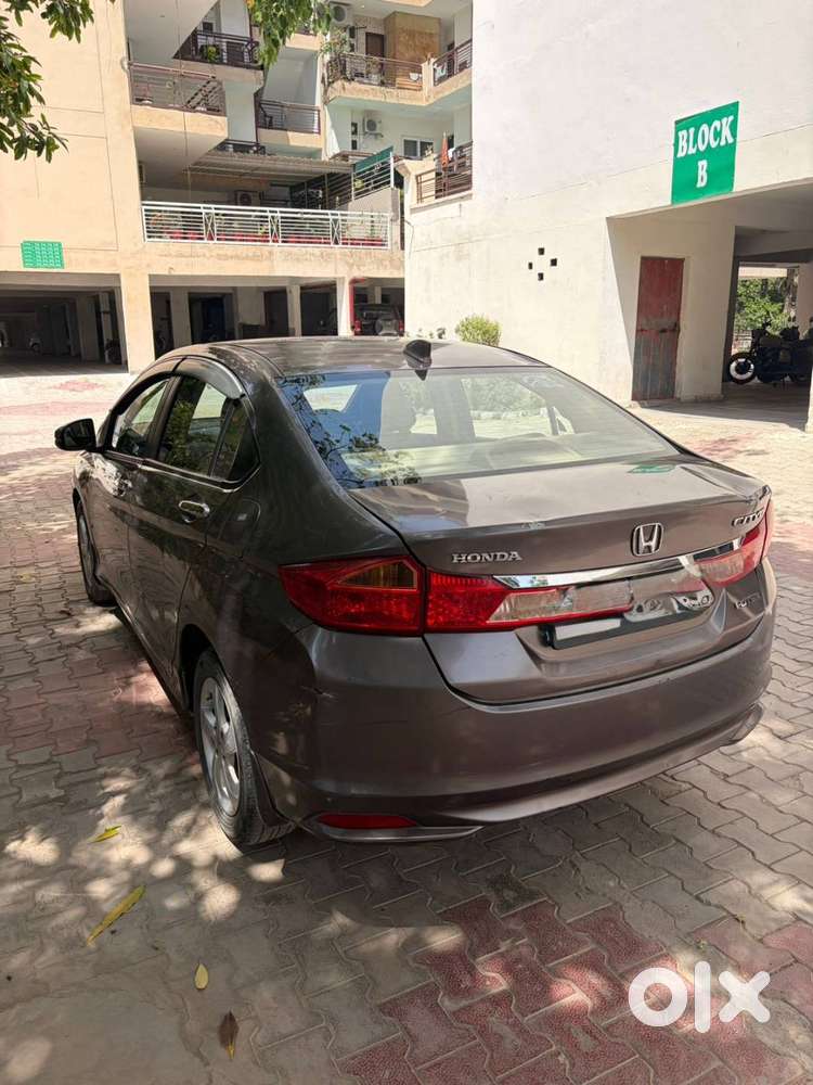 Honda City 2015 Diesel Well Maintained
