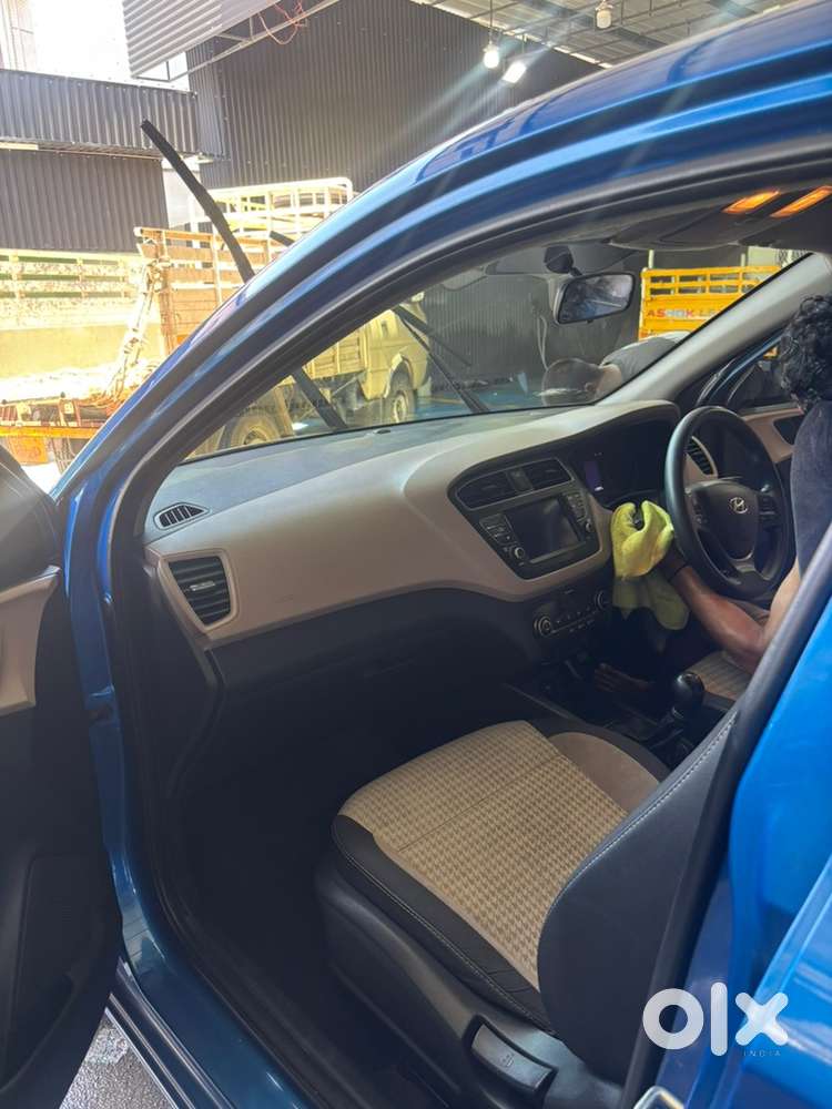 I20 For Sale, Hyundai 12km To 15km Mileage