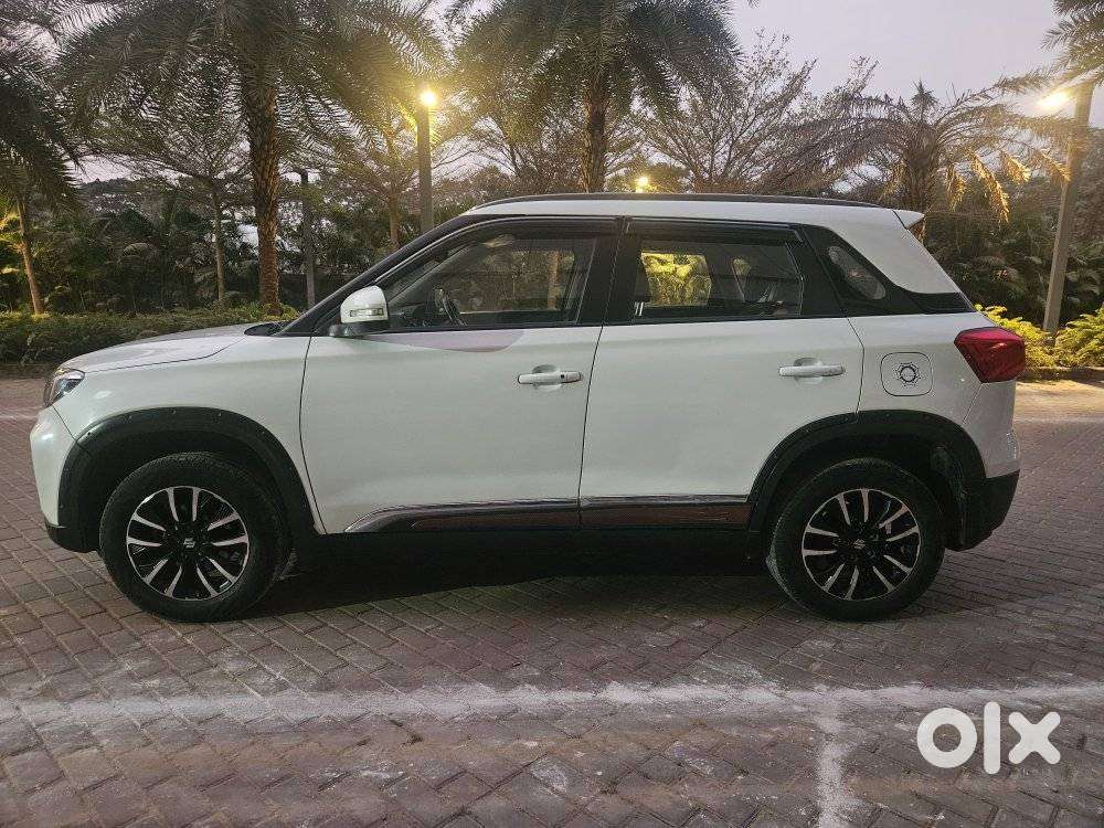 Maruti Suzuki Brezza 1.5 Zxi Plus Smart Hybrid, 2020, Petrol