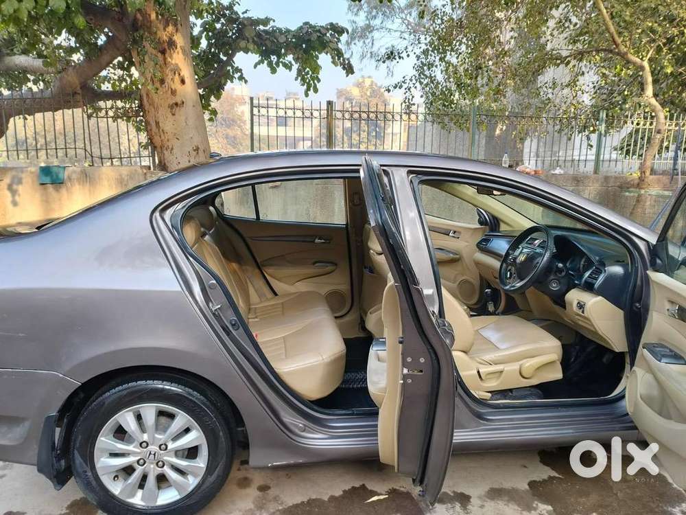 Honda City 2013 Cng & Hybrids Well Maintained