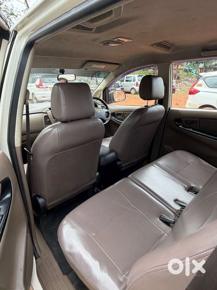 Toyota Innova Diesel 2016 Model