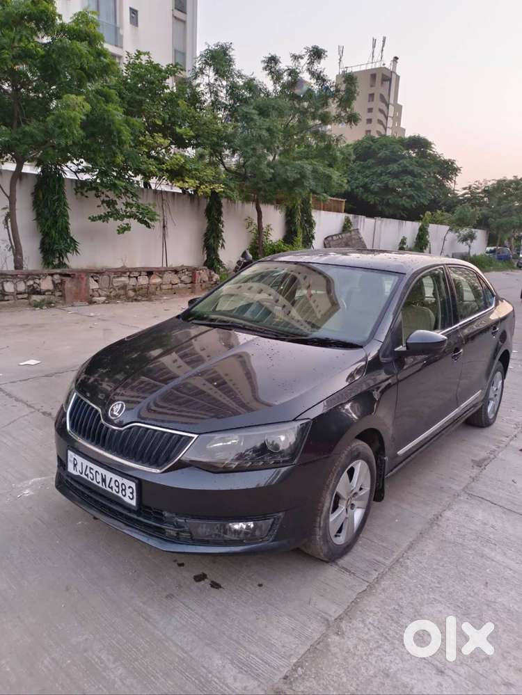 Skoda Rapid 1.0 Turbo  Single Hand Use