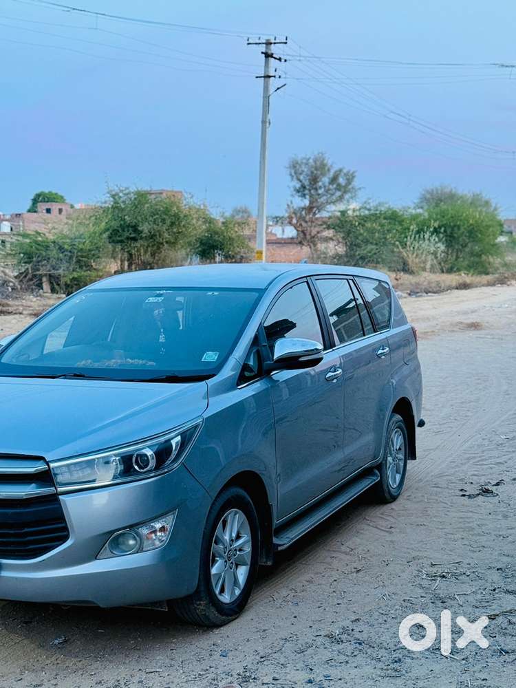 Toyota Innova Crysta Diesel 2017
