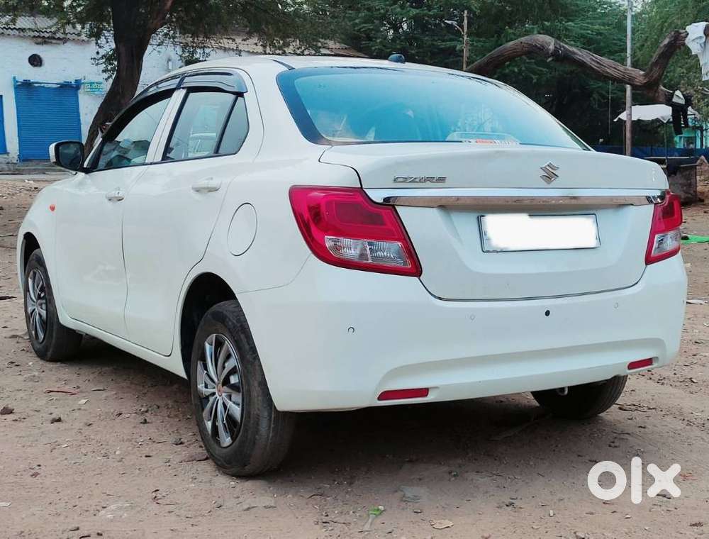 Maruti Suzuki Swift Dzire 1.3 Lxi, 2022, Petrol