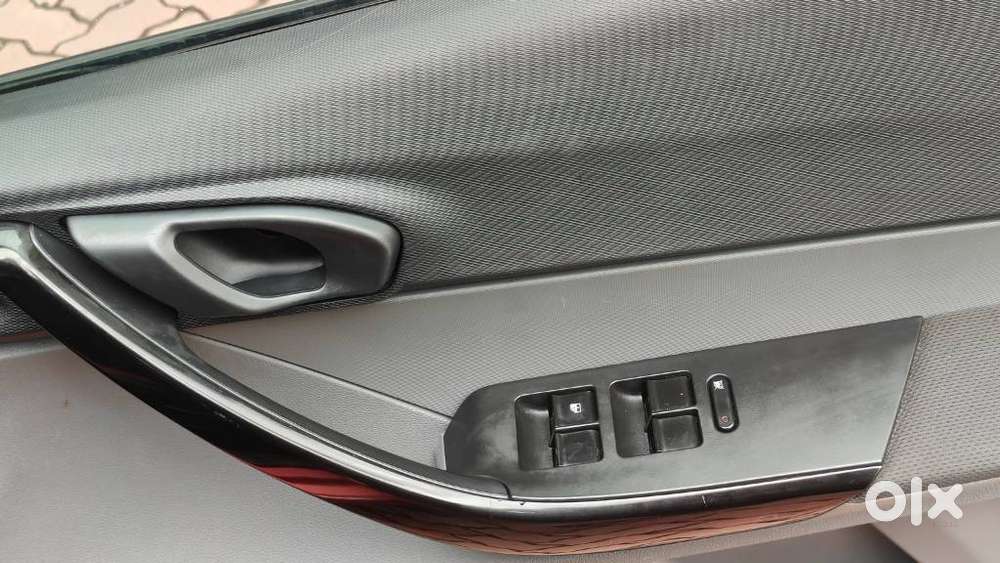 Tata Tigor 1.2 Revotron Xta, 2019, Petrol