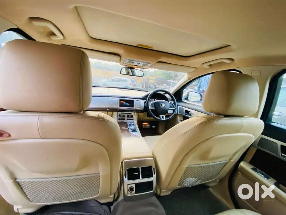 Jaguar Xf 2014 Diesel Well Maintained
