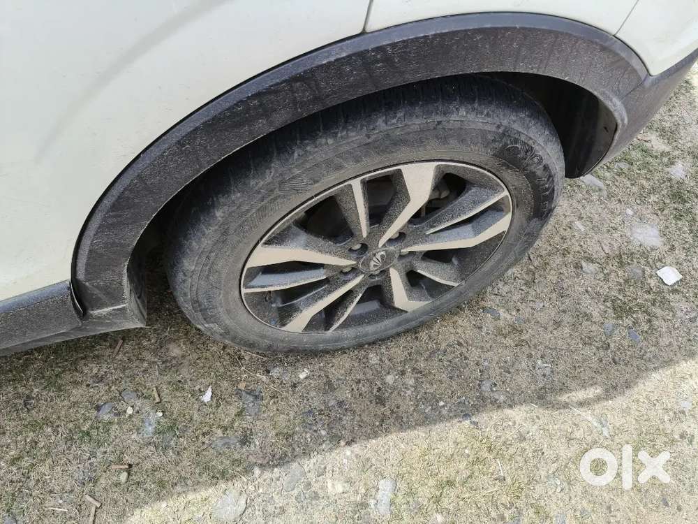 Mahindra Xuv300 2022 Diesel 61000 Km Driven