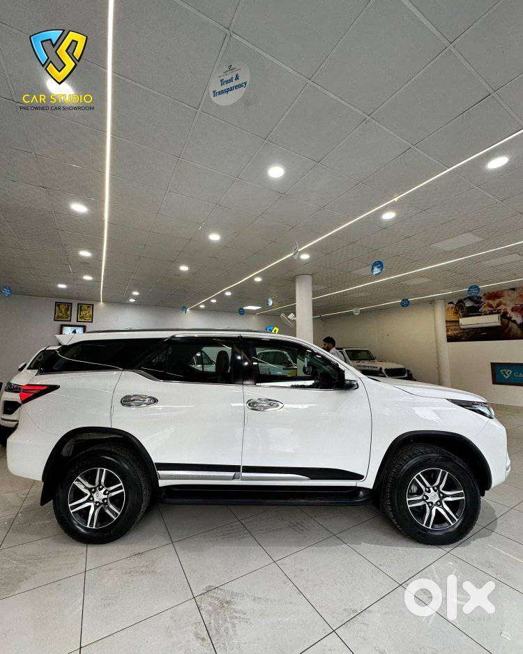 Toyota Fortuner 4x2 Mt 2.8 Diesel, 2021, Diesel