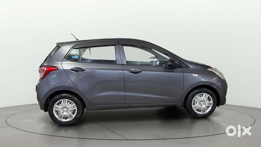 Hyundai Grand I10 2013-2016 Era, 2015, Petrol
