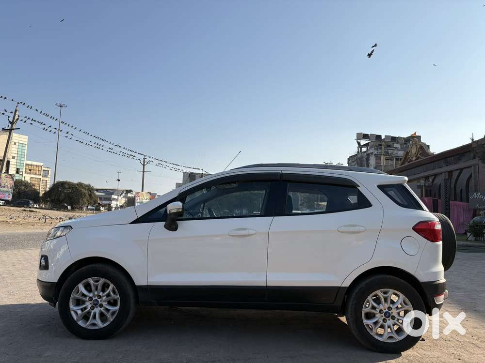 Ford Ecosport Signature Edition Petrol, 2015, Petrol