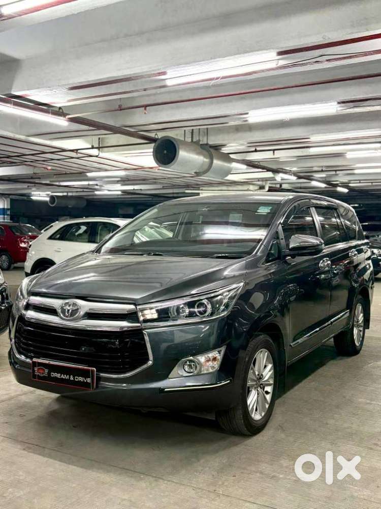 Toyota Innova Crysta