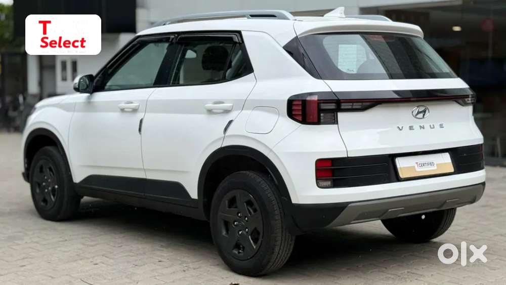 Hyundai Venue 1.2 S (o), 2025, Petrol