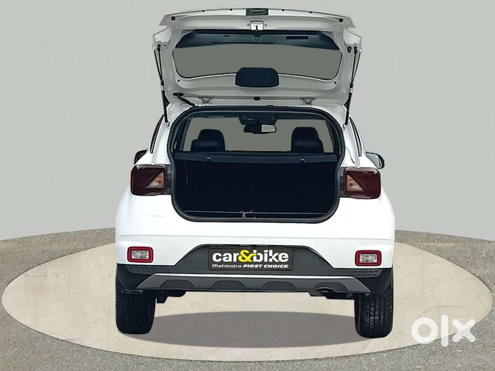 Hyundai Venue Sx+ At, 2021, Petrol