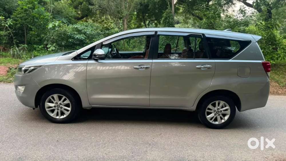 Toyota Innova Crysta [2020-ongoing] 2.4 Gx 7 Str, 2019, Diesel