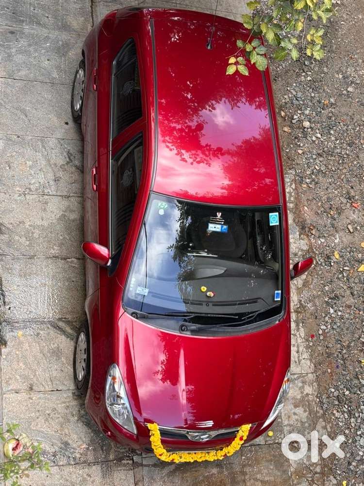 Well Maintained Less Driven I20 For Sale Direct Owner