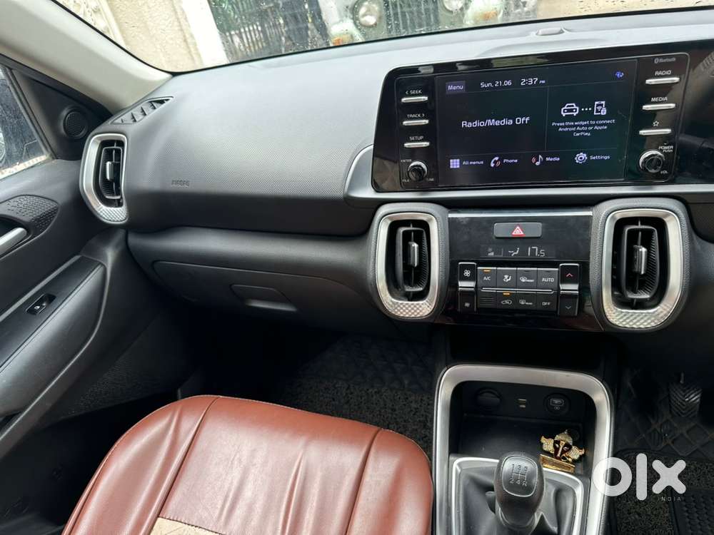 Kia Sonet Petrol 2022