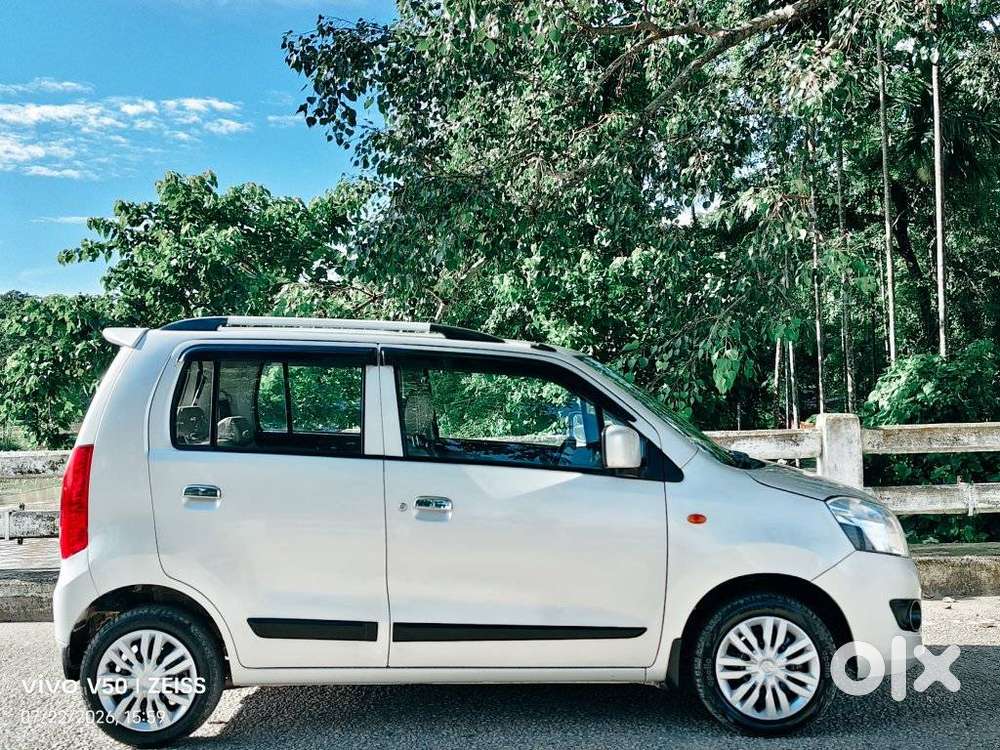 Maruti Suzuki Wagon R Vxi 1.2, 2017, Petrol
