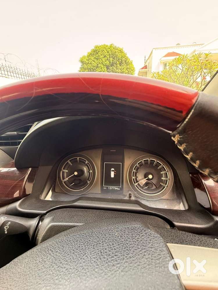 Toyota Innova Crysta 2021 Diesel Well Maintained