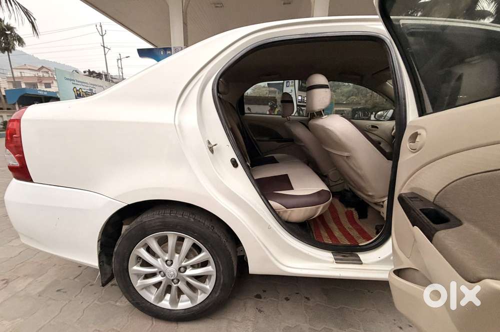 Toyota Etios 1.5 V, 2018, Petrol