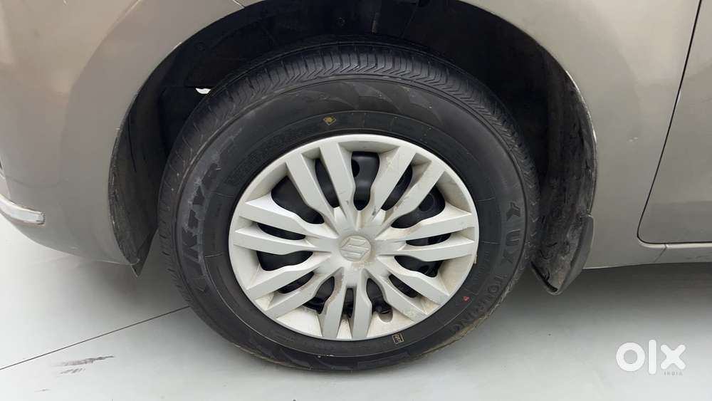 Maruti Suzuki Dzire 1.2 Vxi, 2017, Petrol