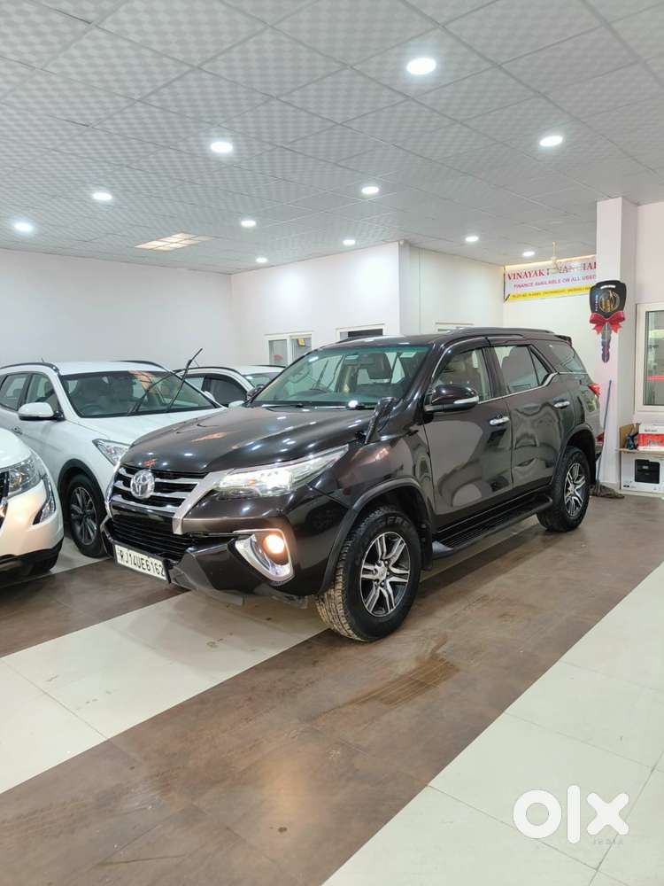 Toyota Fortuner 4x2 Mt 2.8 Diesel, 2016, Diesel