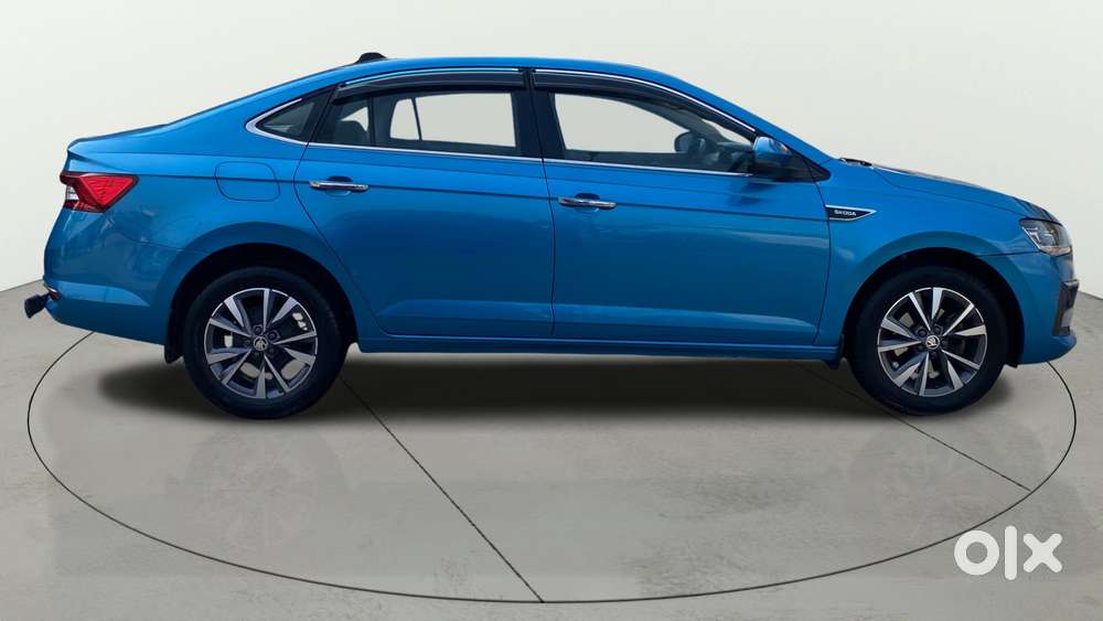 Skoda Slavia 1.0 Tsi Style At, 2022, Petrol