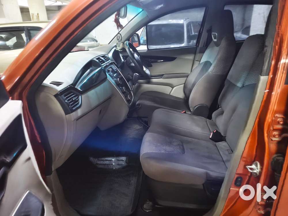 Mahindra Kuv 100 Mfalcon G80 K6 Plus, 2016, Petrol
