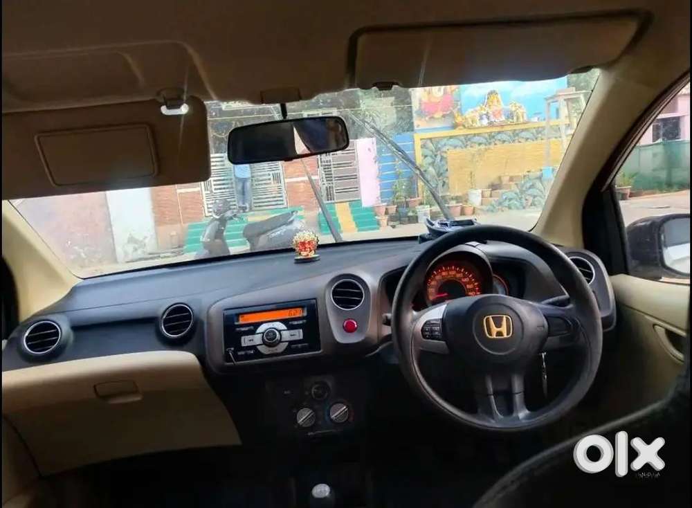 Honda Brio Petrol 2013 Year