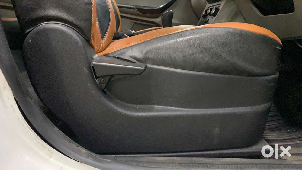 Tata Tiago Xe, 2018, Petrol