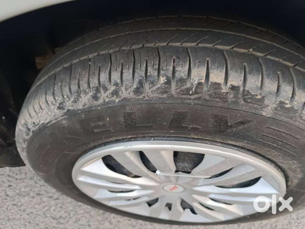 Maruti Suzuki Swift Vxi + Manual, 2021, Petrol
