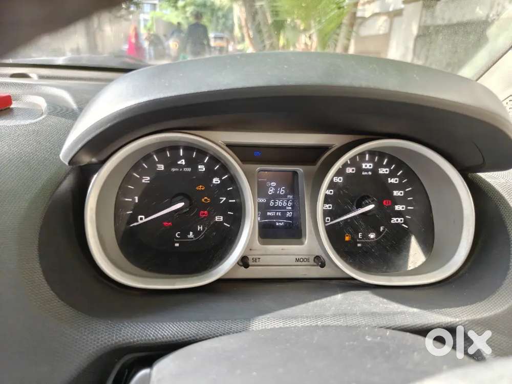 Tata Tiago Revotron 2017 Sporty Look