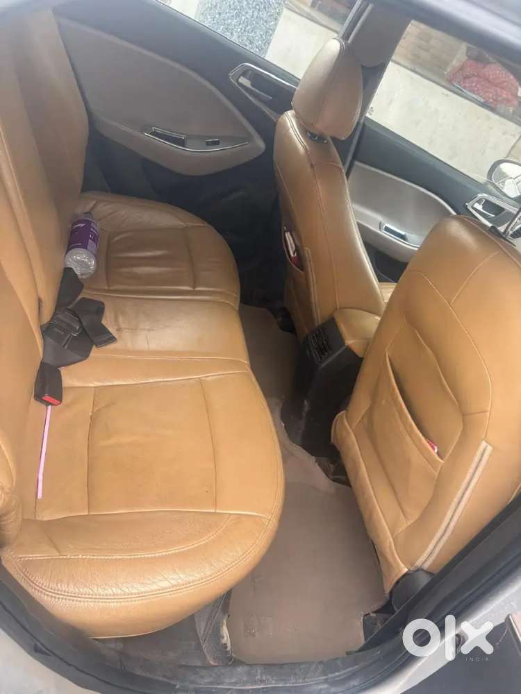 Hyundai I20 2015 Diesel 211000 Km Driven