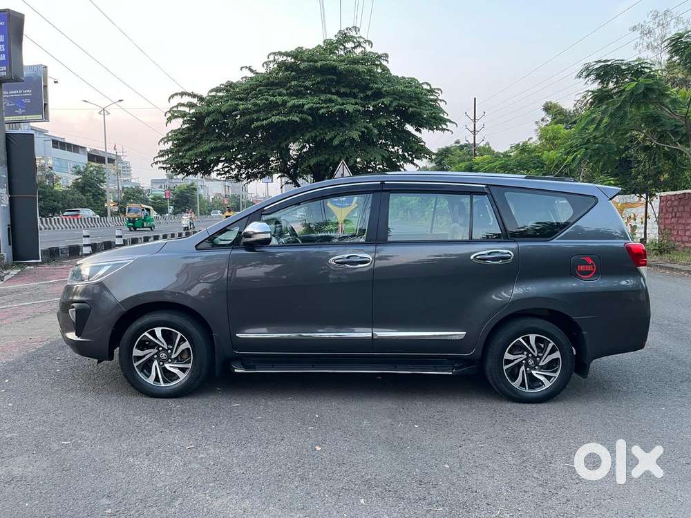 Toyota Innova Crysta 2.4 G Mt 8s, 2021, Diesel