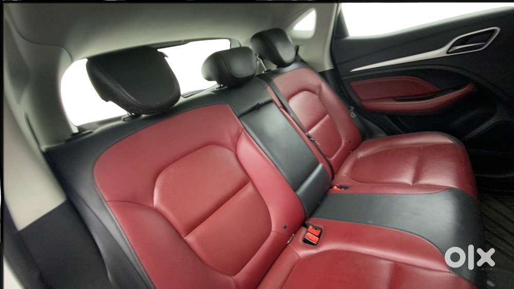 Mg Astor 1.5 Savvy Cvt S Red, 2021, Petrol