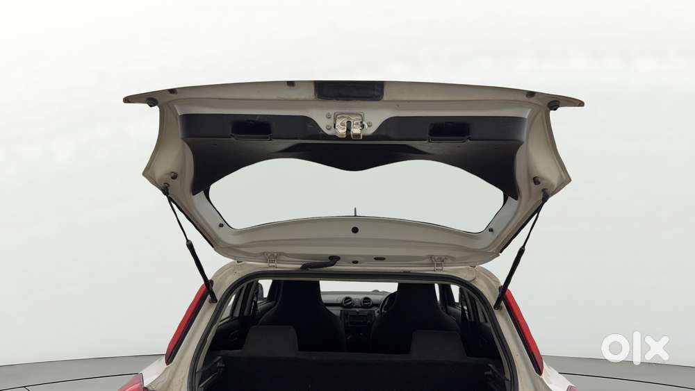 Maruti Suzuki Swift Lxi, 2019, Petrol