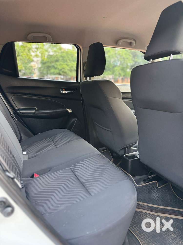 Maruti Suzuki Swift Vxi + Manual, 2024, Petrol