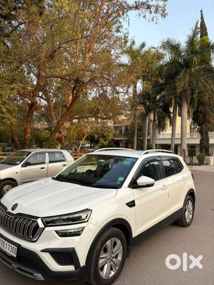 Skoda Kushaq 1.0 Tsi Ambition, 2023, Petrol