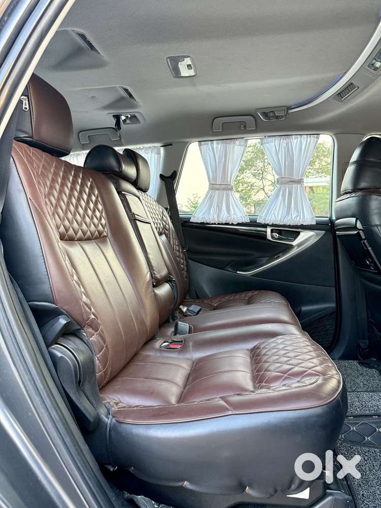 Toyota Innova Crysta 2.4 V 8 Str, 2022, Diesel