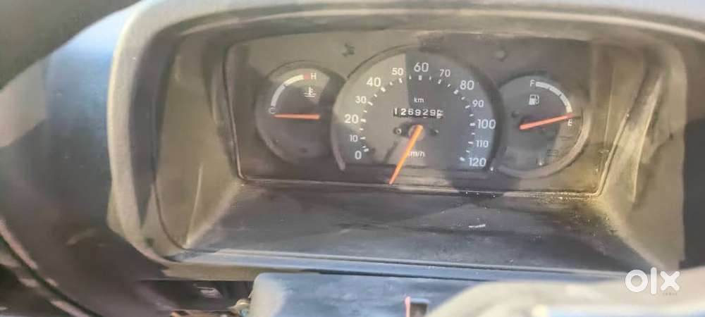 Maruti Suzuki Omni 0.8 E 8 Str Bsiv, 2015, Petrol